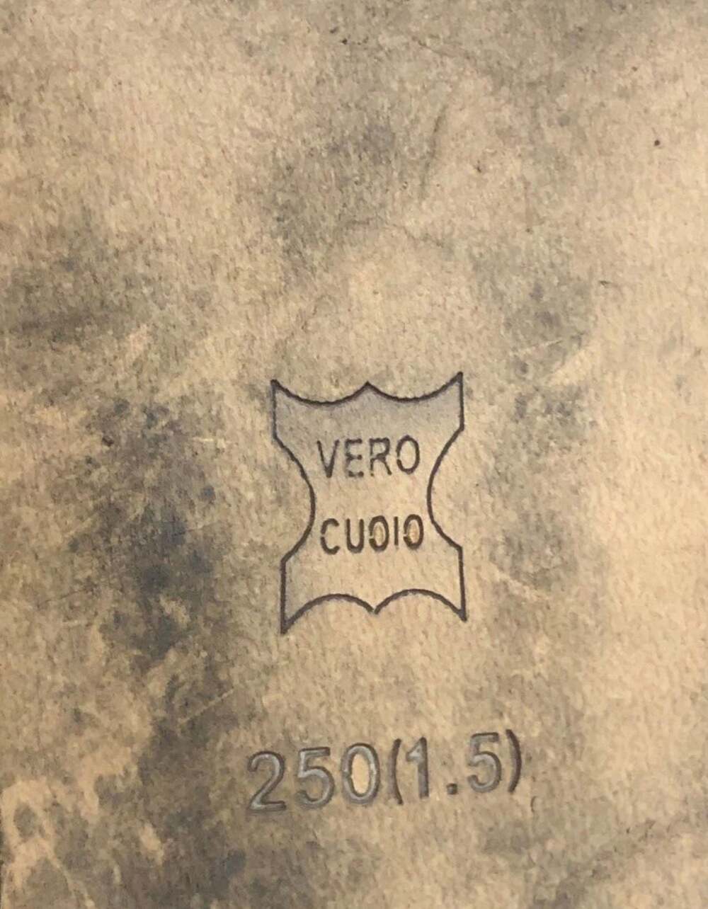 Gucci - Picture 6 of 6